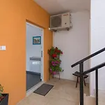 Miro *