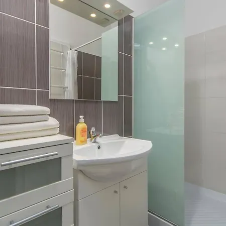 Apartament Miro