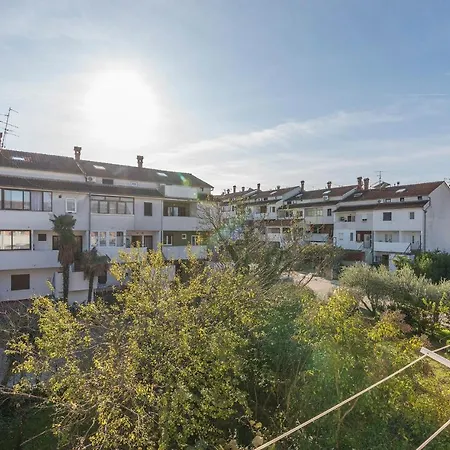 Apartament Miro *